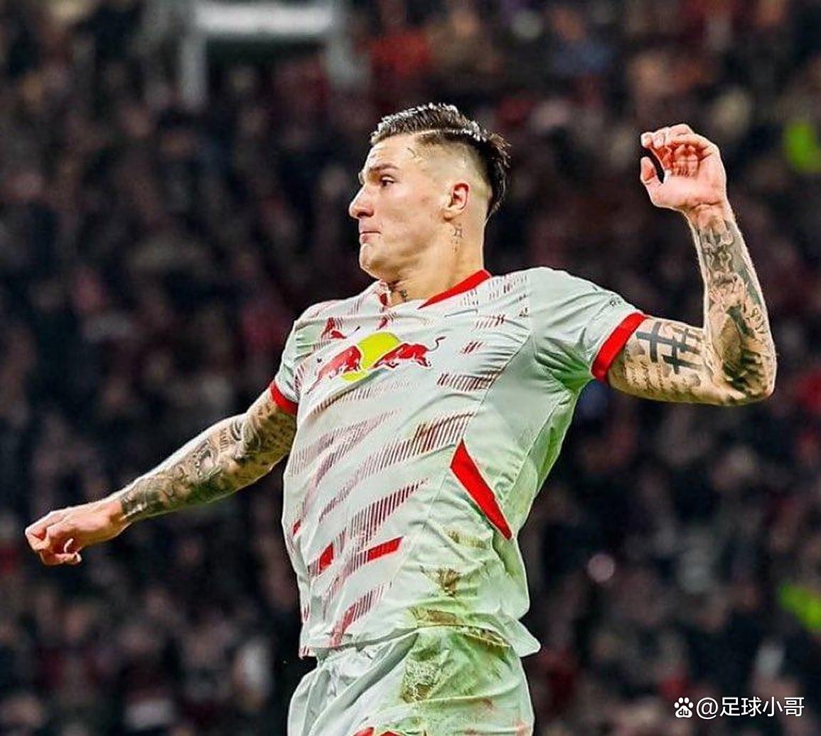 开云体育注册-转折点纽卡斯尔豪取连胜，德国杯冲刺阶段攻防权衡，赛场秩序良好，身体对抗强度拉满(曼城vs纽卡斯尔对攻战)